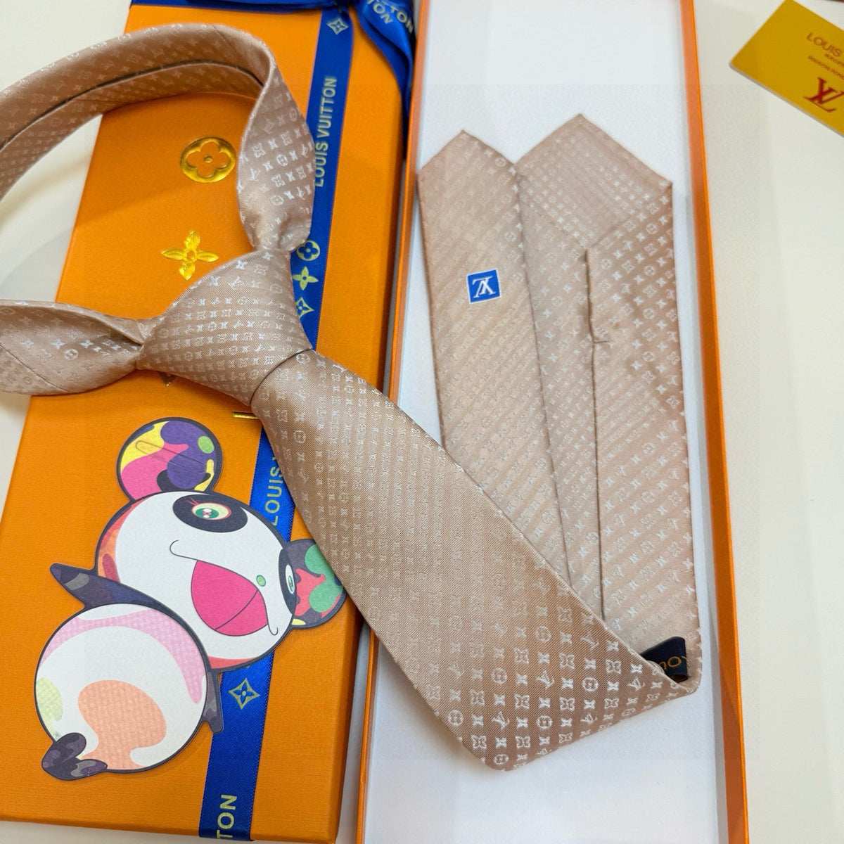 Louis Vuitton Style Men's Textured Silk Tie - Detail Image 4