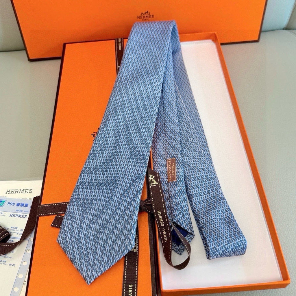 Hermes Style Men's Textured Basketweave Silk Tie - Detail Image 7