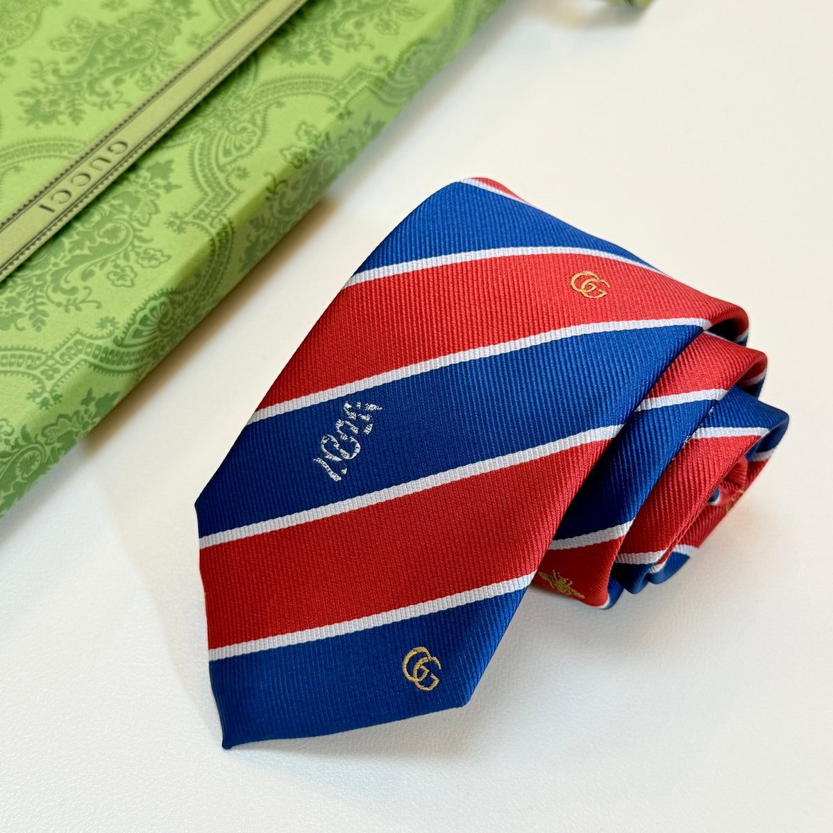 Gucci Style Men's Equestrian Stripe Silk Tie - Detail Image 4