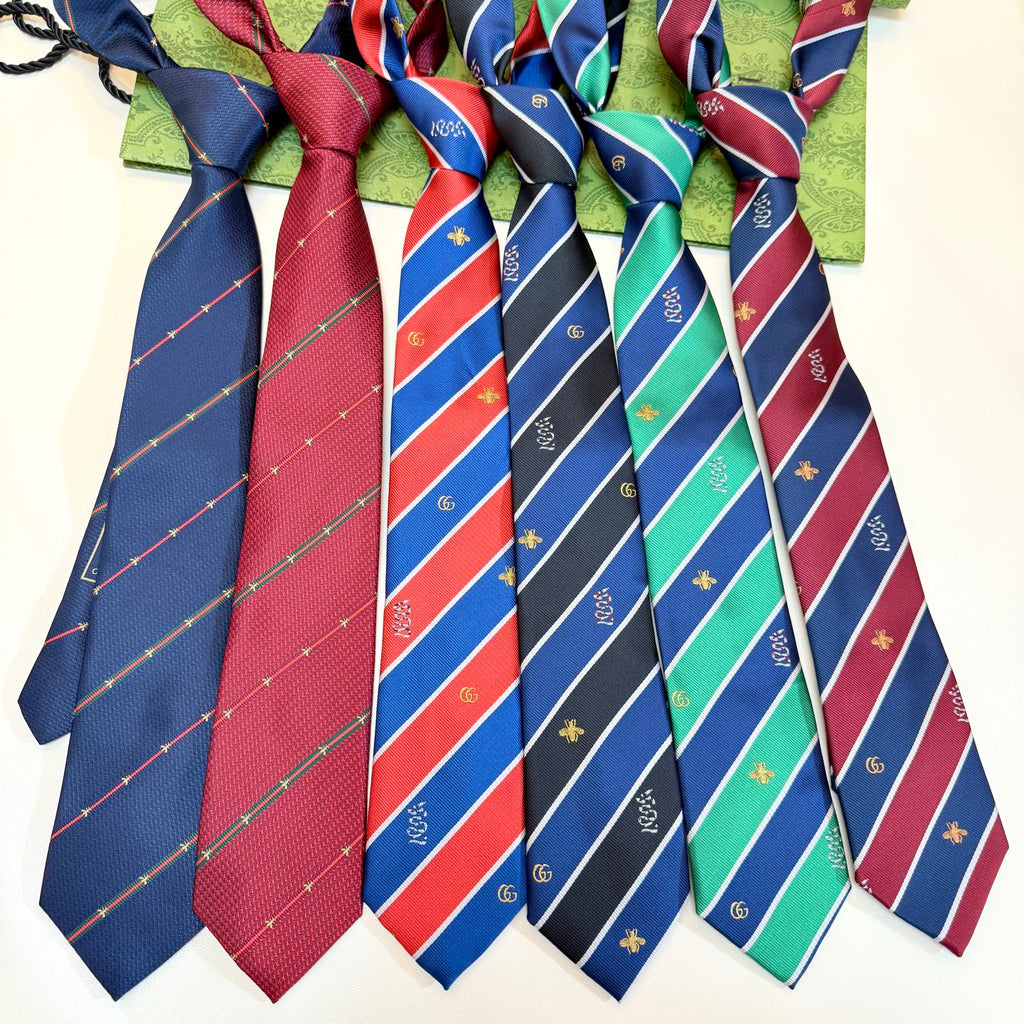 Gucci Style Men's Equestrian Stripe Silk Tie - Detail Image 13
