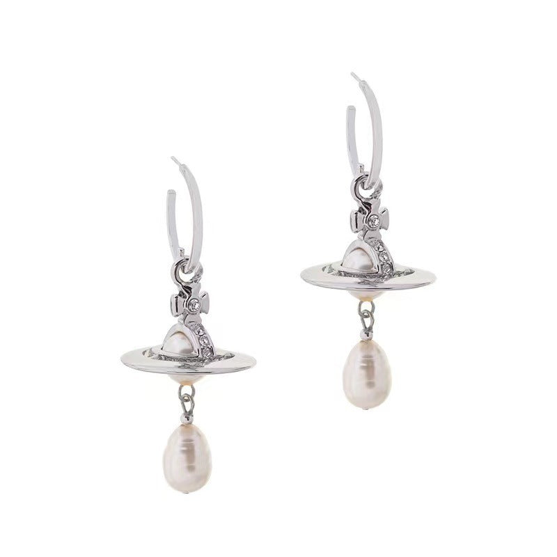 Vivienne Westwood 3D Orb Pearl Earrings