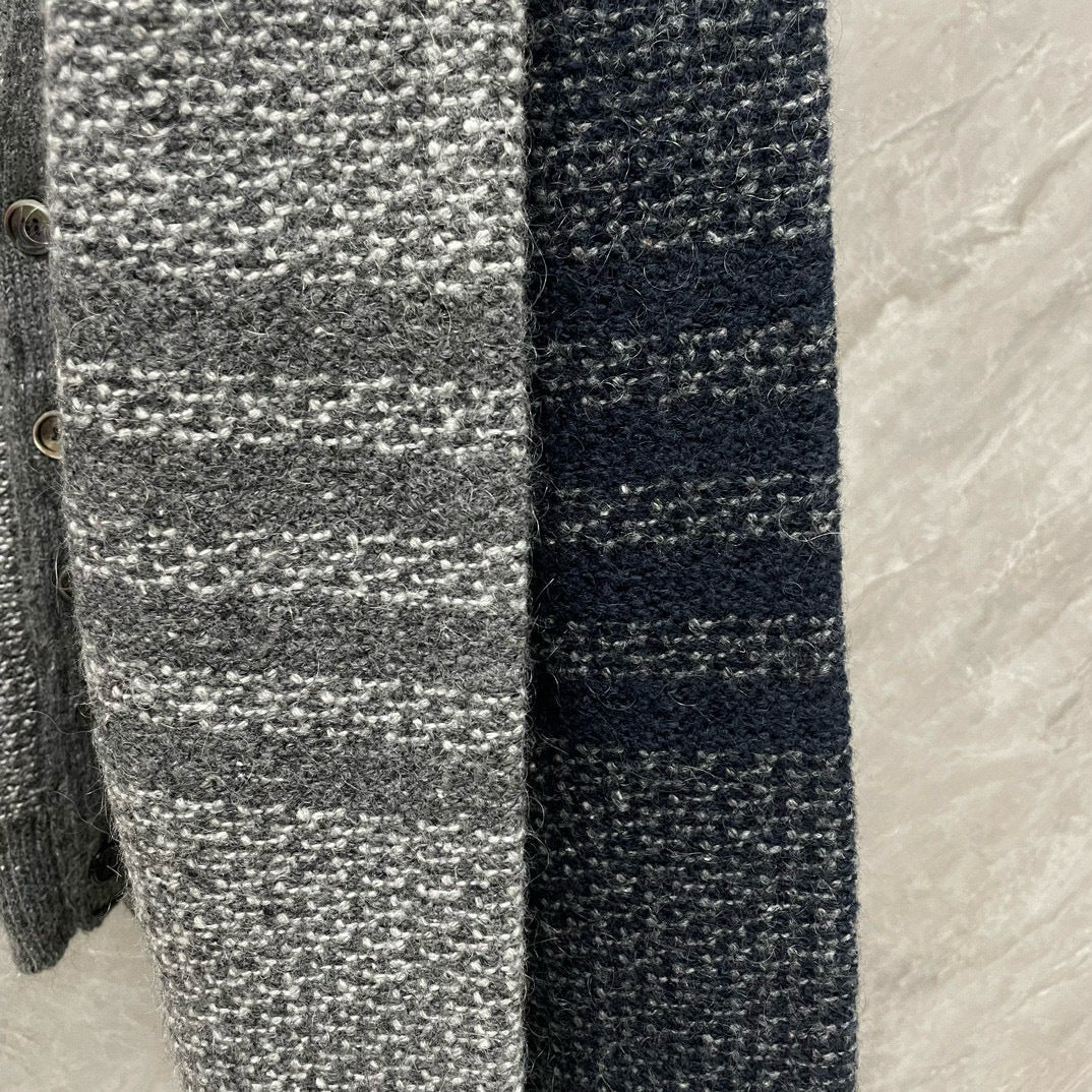 2025SS Snowflake Chunky Knit Cardigan  TREND