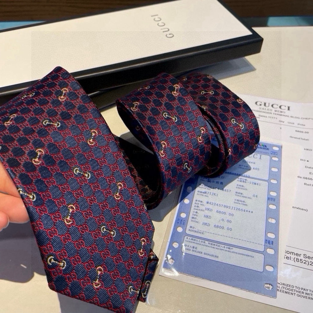Gucci Style Men's Geometric Monogram Silk Tie - Detail Image 4