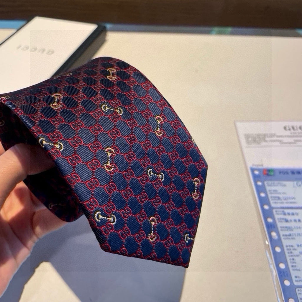 Gucci Style Men's Geometric Monogram Silk Tie - Detail Image 8