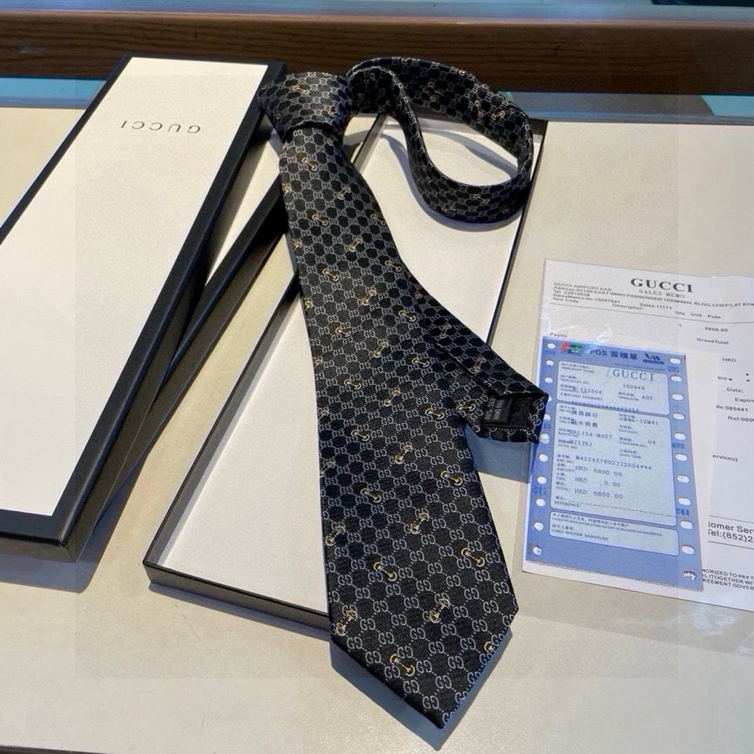 Gucci Style Men's Geometric Monogram Silk Tie - Detail Image 9