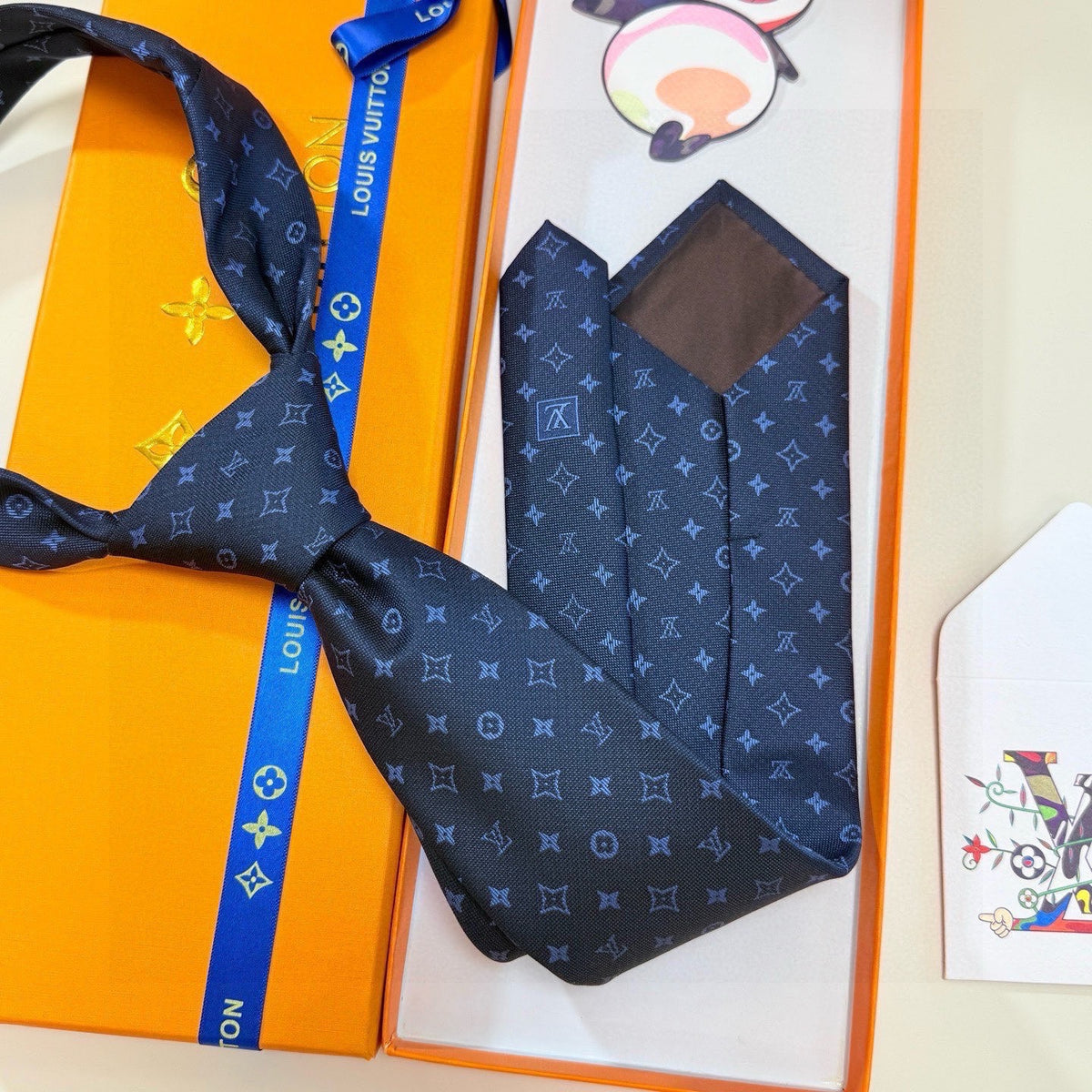 Louis Vuitton Style Men's Monogram Micro Pattern Silk Tie - Detail Image 10
