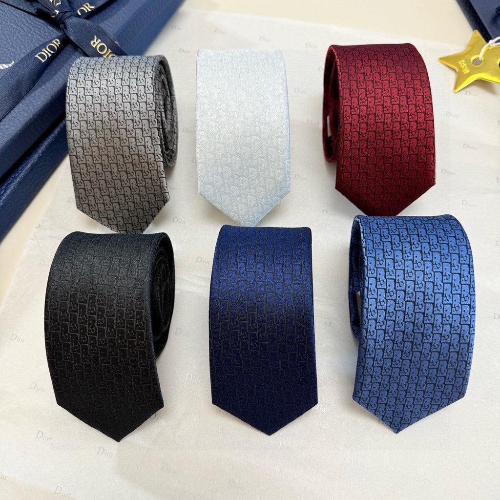 Dior Style Men's Textured Silk Tie - Main Image