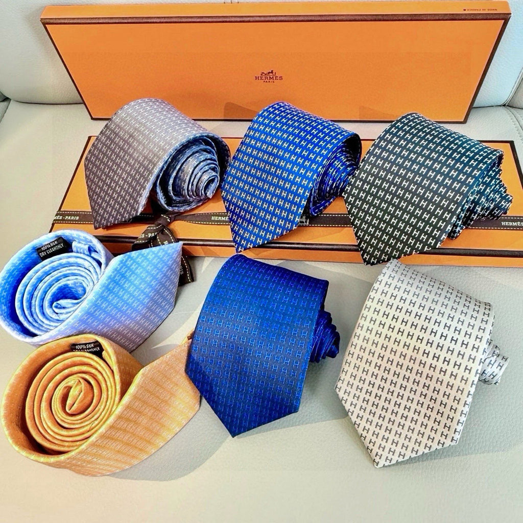Hermes Style Men's H Pattern Woven Silk Tie - Main Image