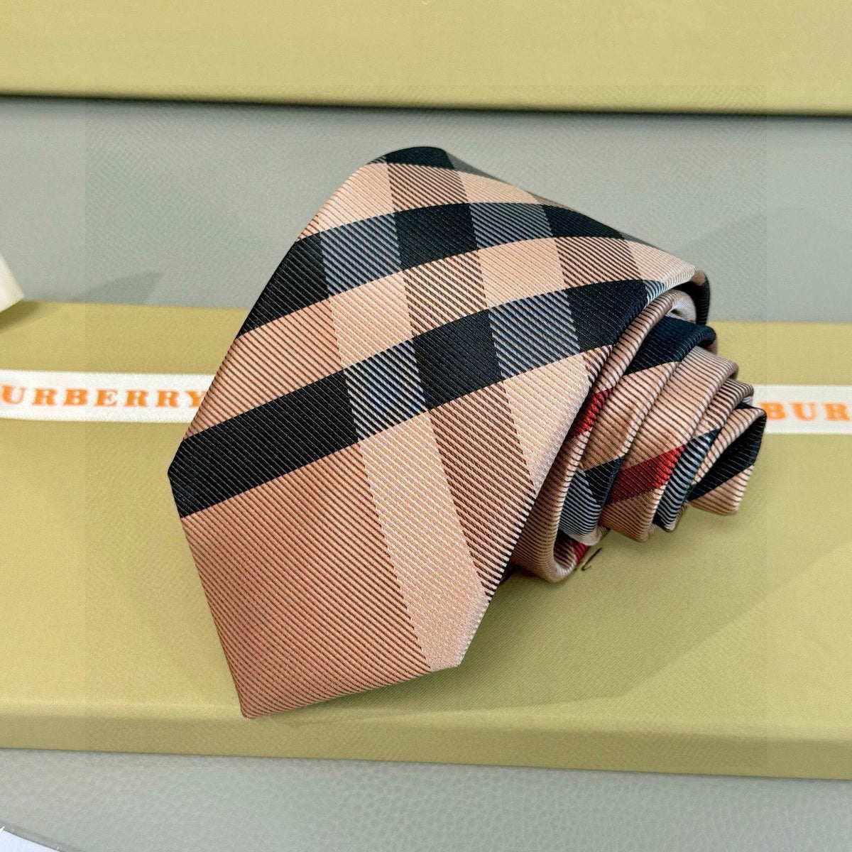 Burberry Style Men's Check Silk Tie - Detail Image 8