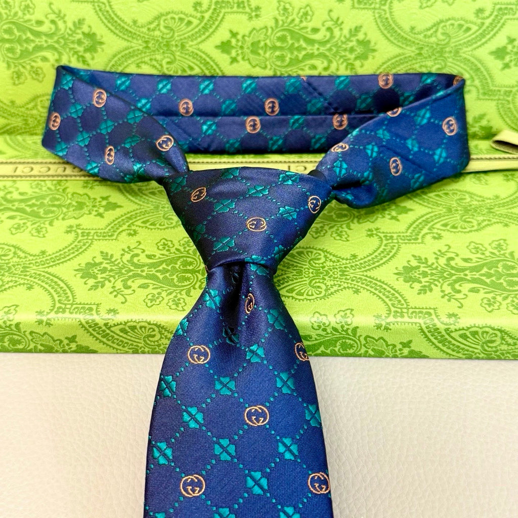 Gucci Style Men's Interlocking G Stripe Silk Tie - Detail Image 11