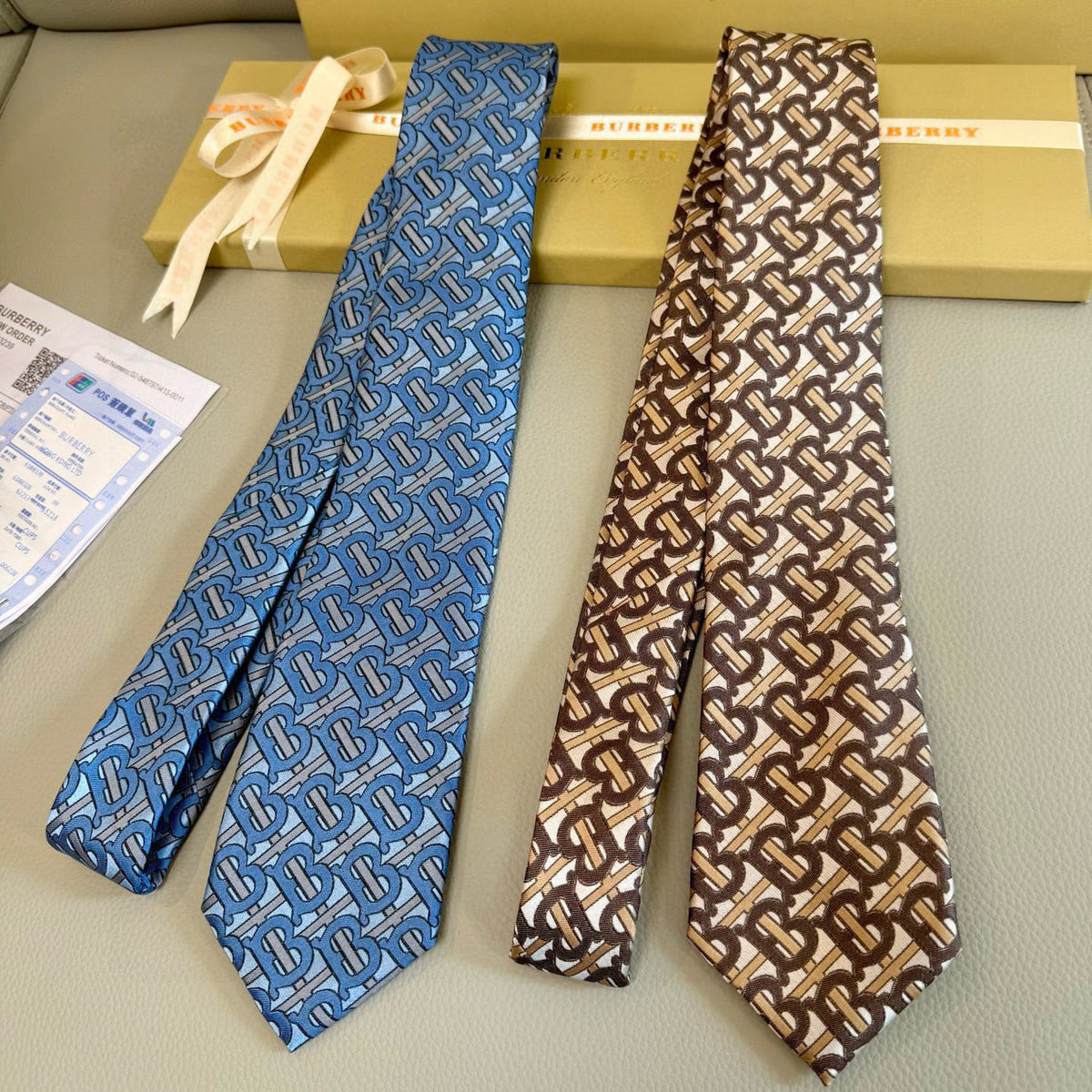 Burberry Style Men's Monogram Pattern Silk Tie - Main Image
