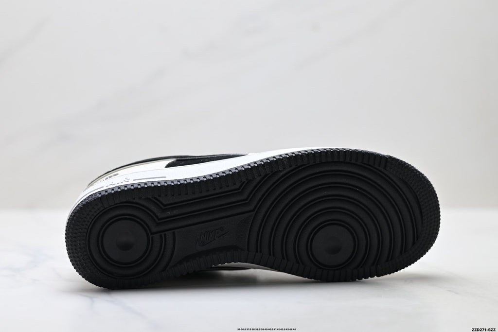 Nike Air Force 1 '07 LV8 Contrast Graphic Low-Top Sneakers – Black/White