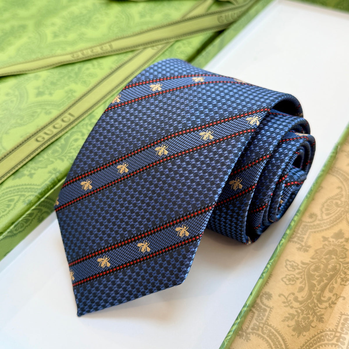 Gucci Style Men's Bee Stripe Jacquard Silk Tie - Detail Image 8