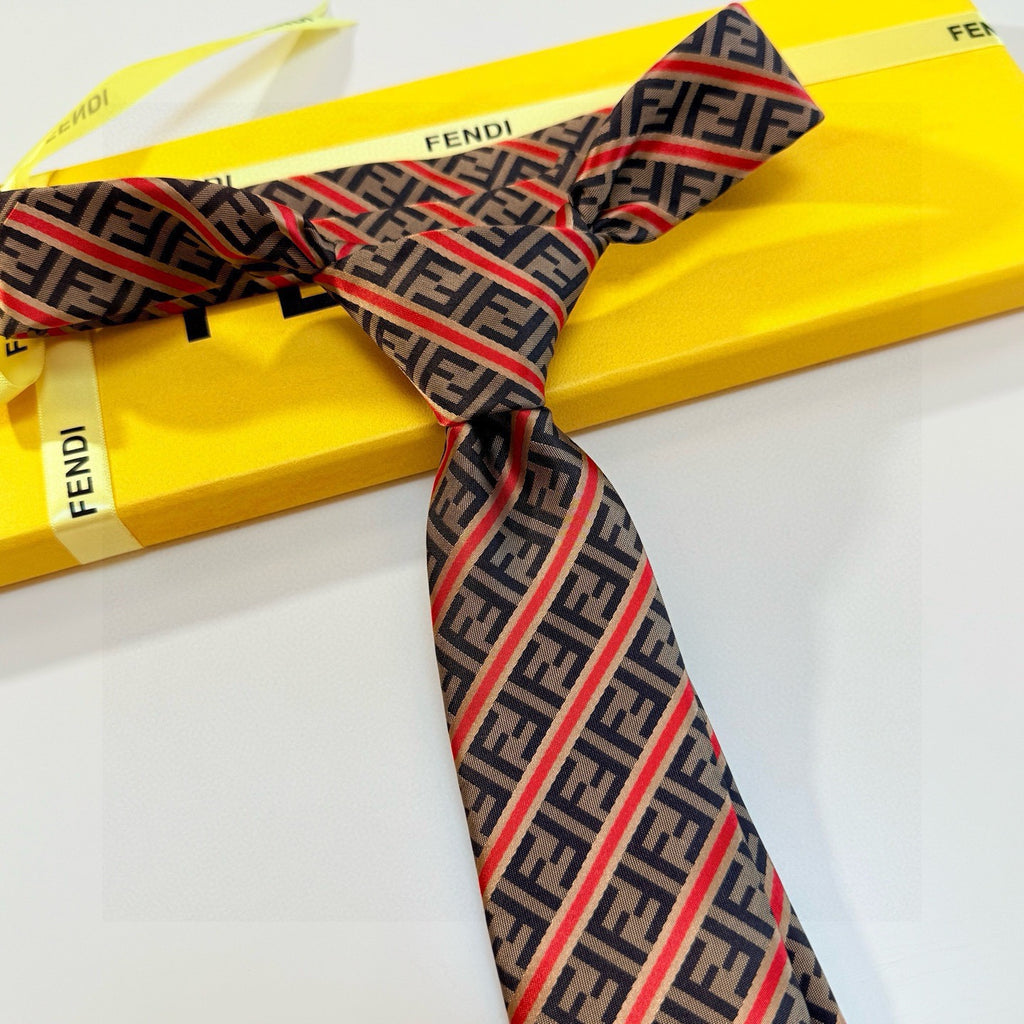 Fendi Style Men's FF Diagonal Jacquard Silk Tie - Detail Image 6