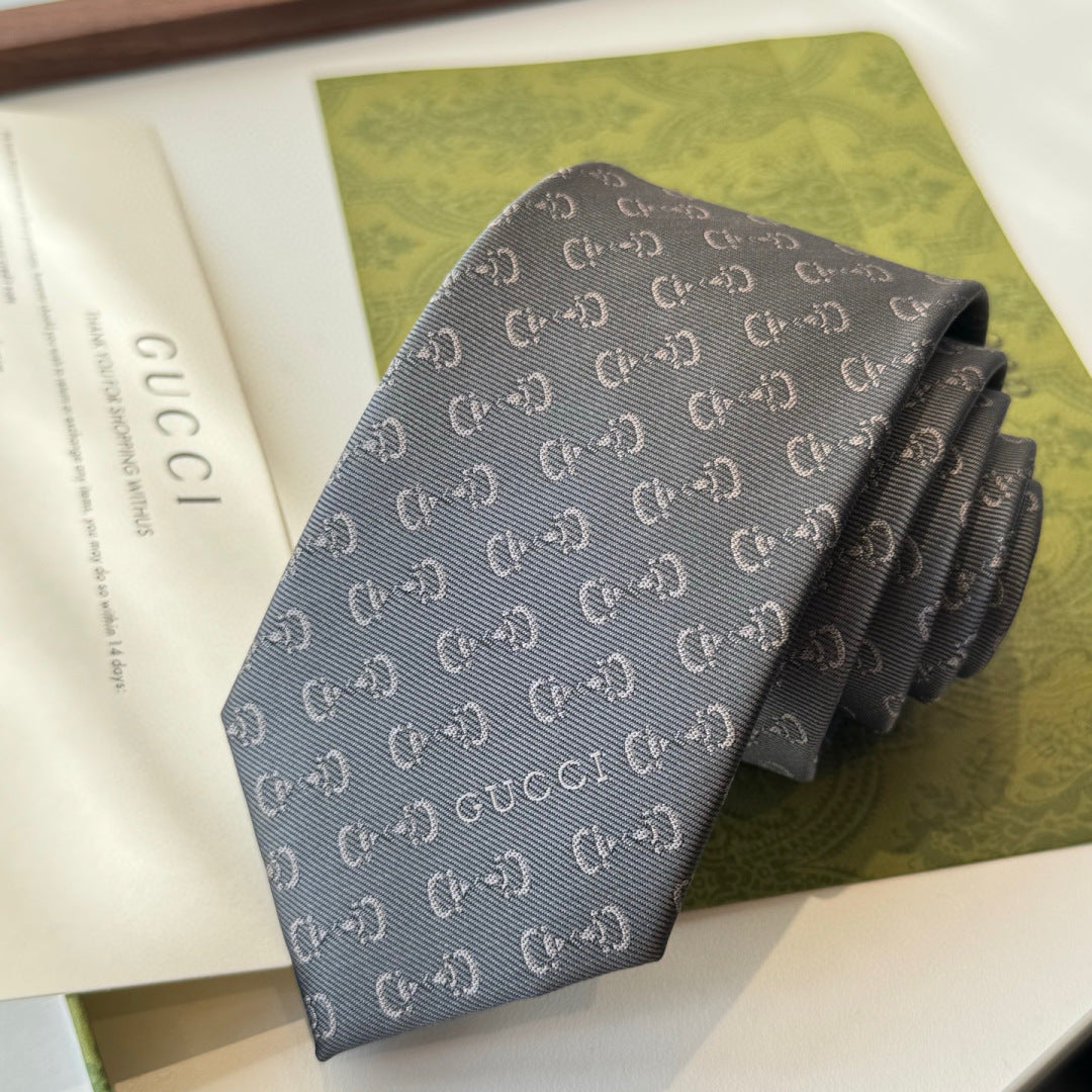 Gucci Style Men's Tonal GG Logo Silk Tie - Detail Image 4