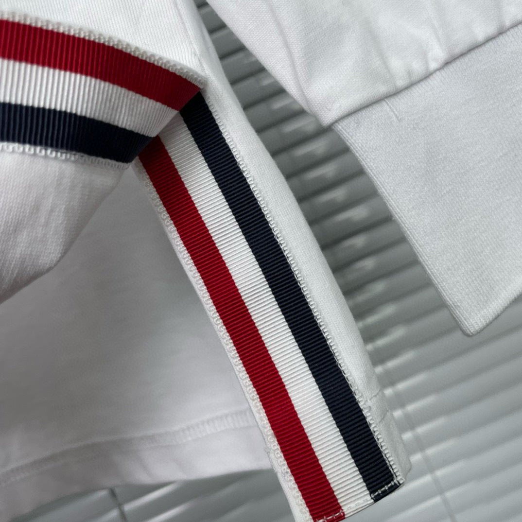2025SS  vertical striped long-sleeved T-shirt  TREND