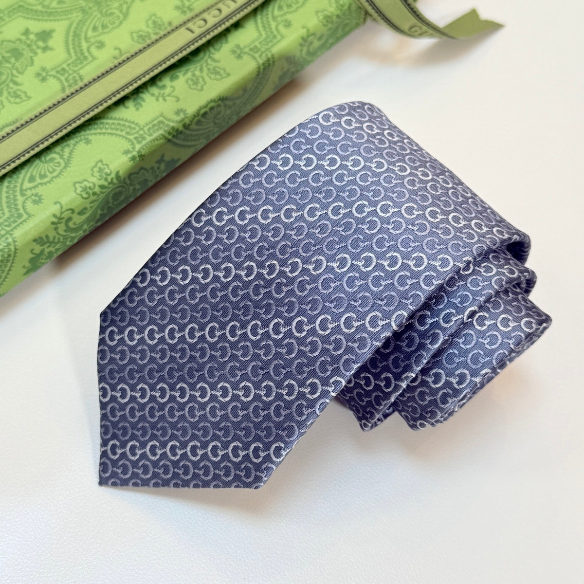 Gucci Style Men's Chain Stripe Jacquard Silk Tie - Detail Image 7
