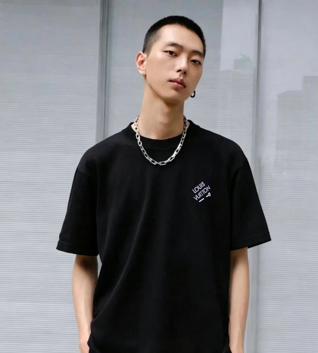 Two-Tone Pin Short Sleeve Tee