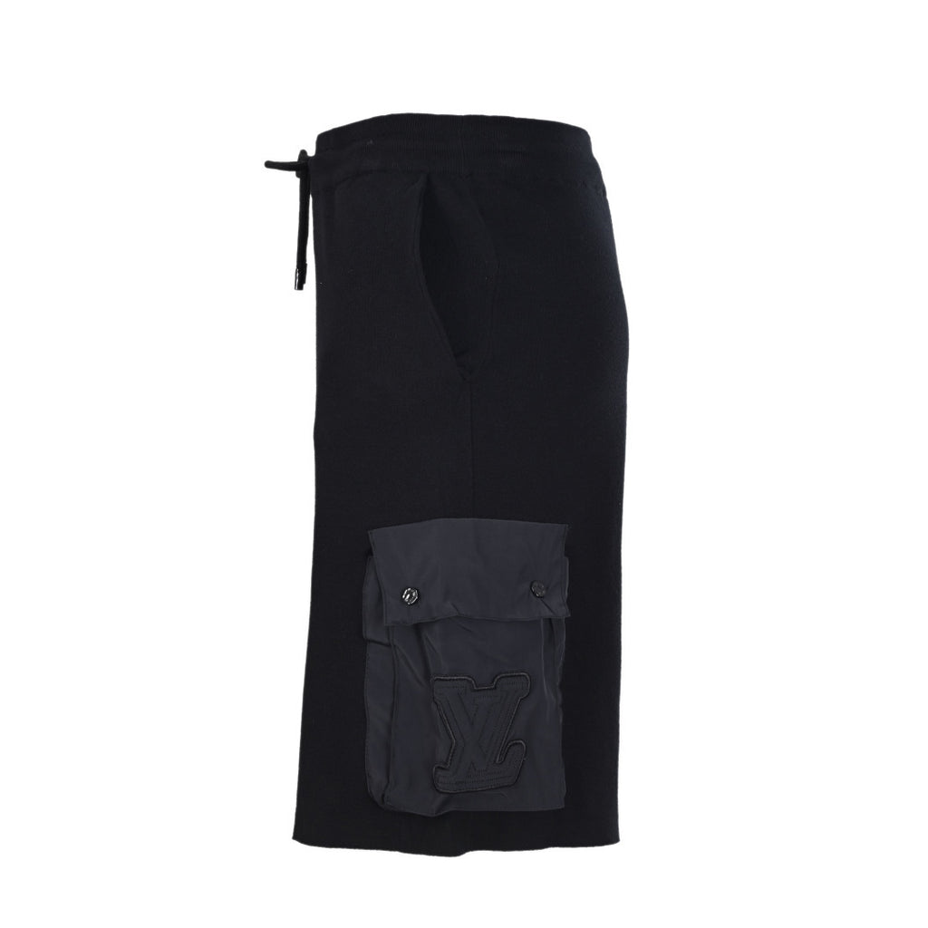 Embossed Patch Dual-Pocket Drawstring Cargo Shorts