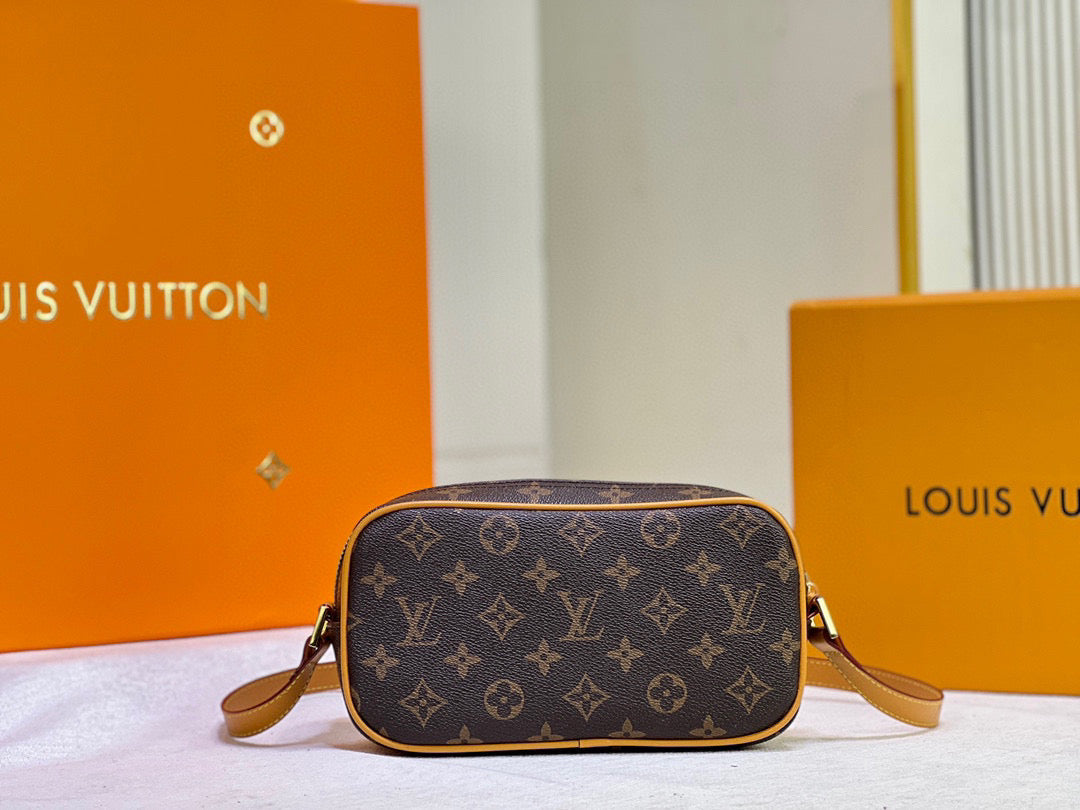 Monogram Box Underarm Bag