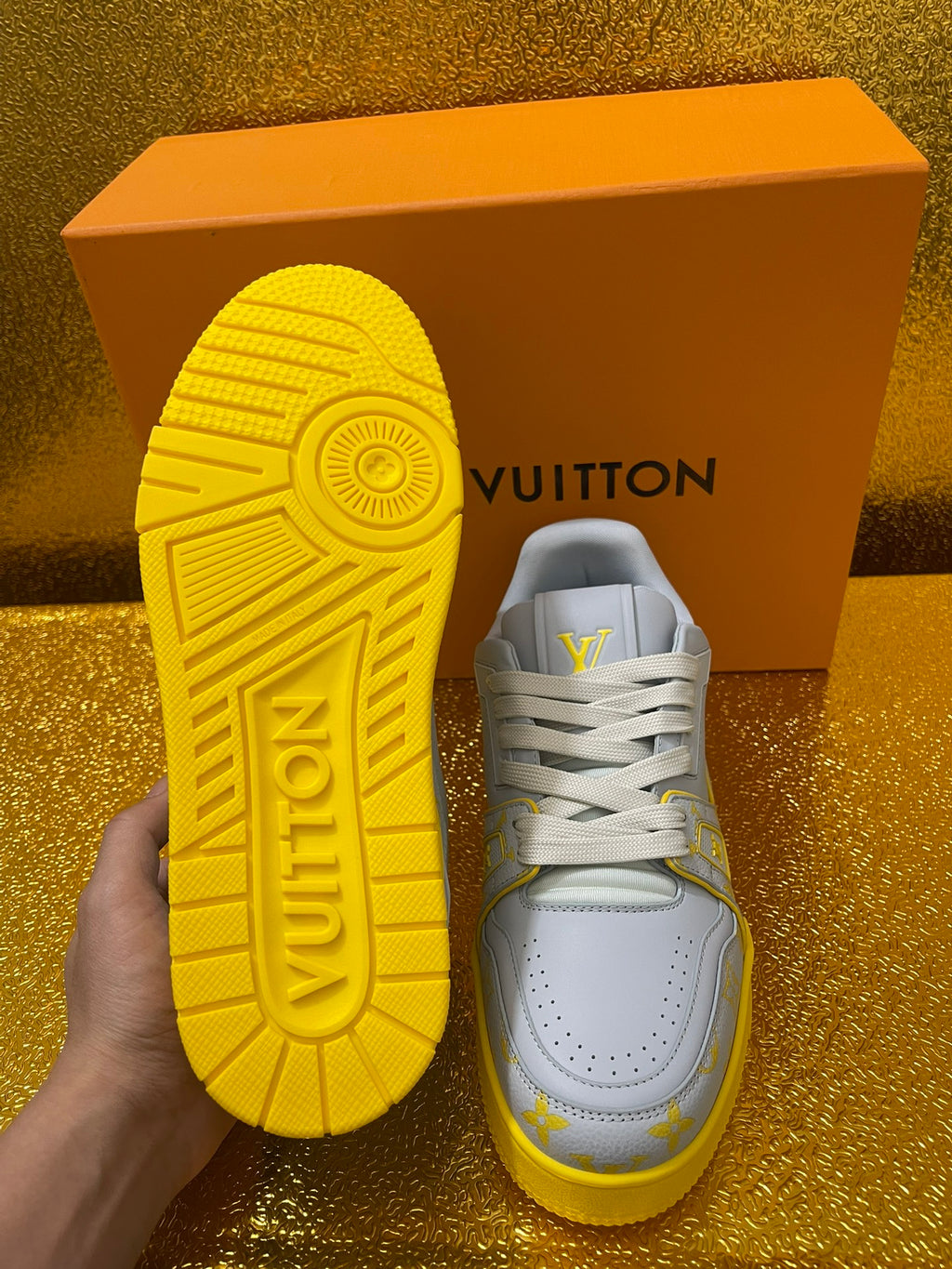 Embossed Couples Casual Sneakers