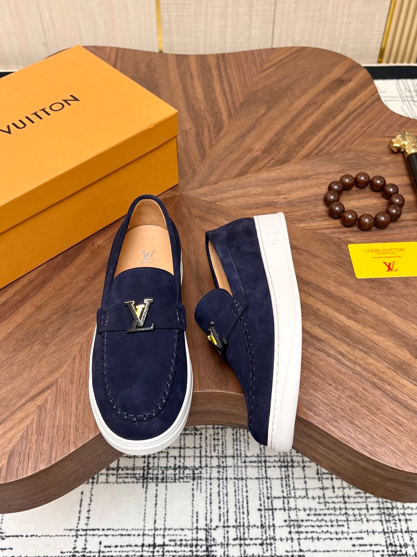 Water-Dyed Calfskin Classic Dress Shoes
