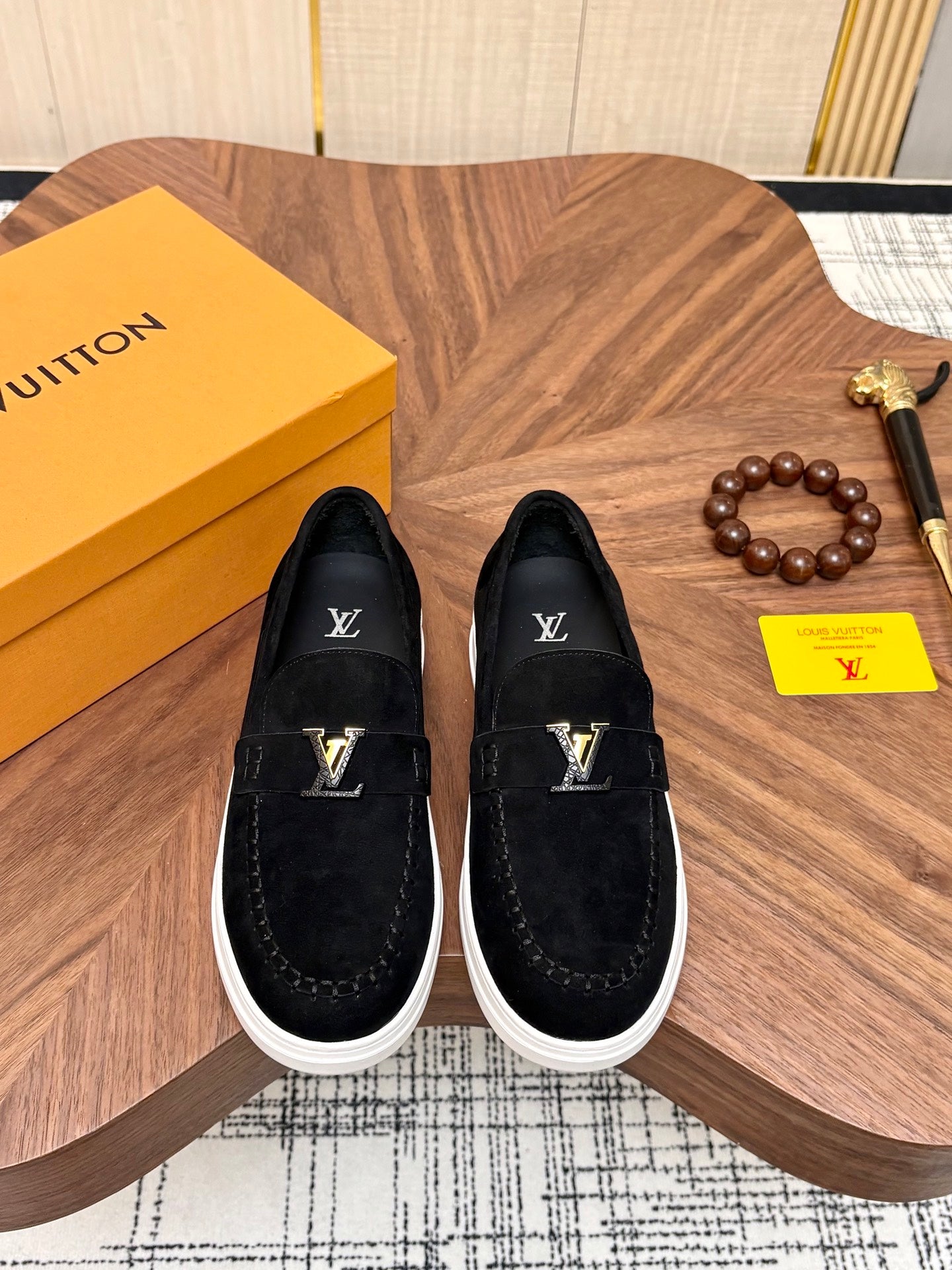 Water-Dyed Calfskin Classic Dress Shoes