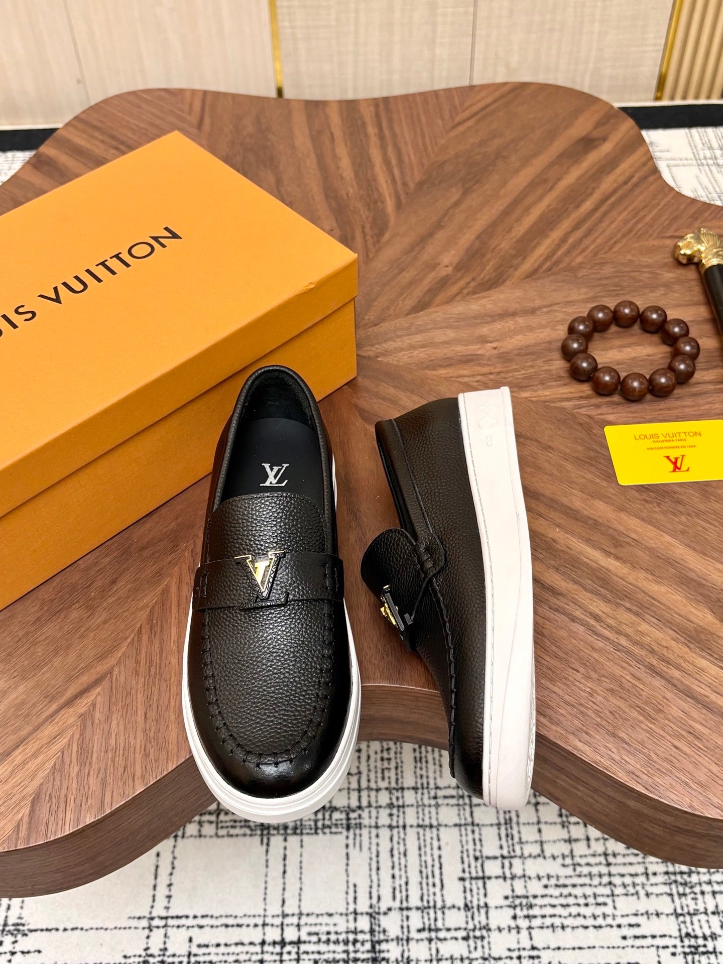 Water-Dyed Calfskin Classic Dress Shoes