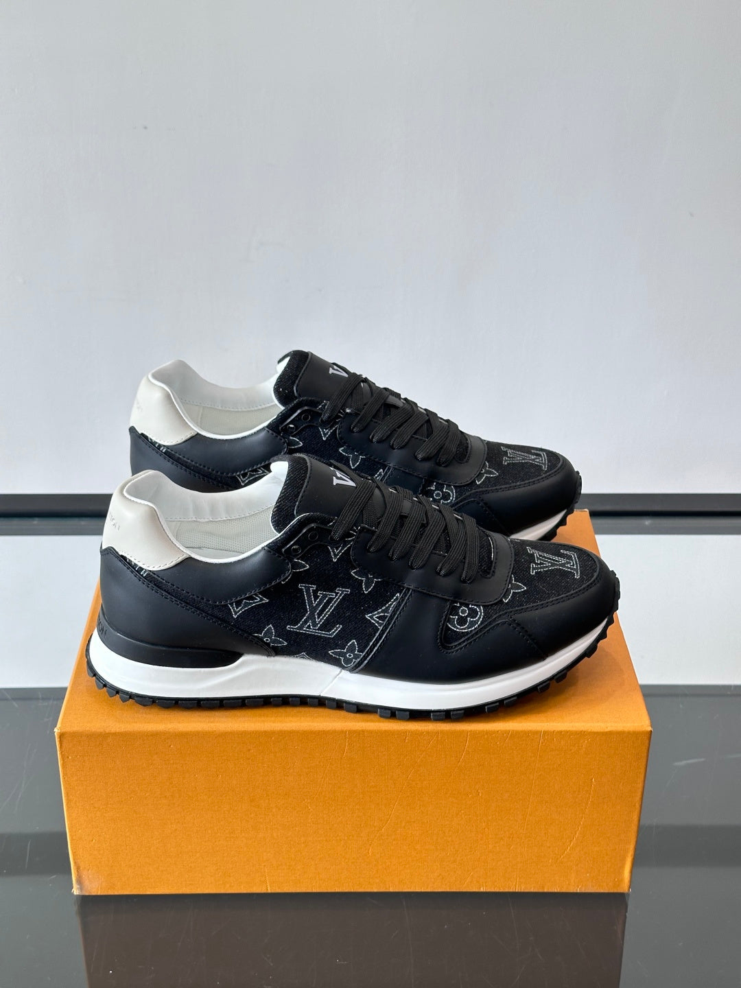 Runaway Monogram Sneakers 2026