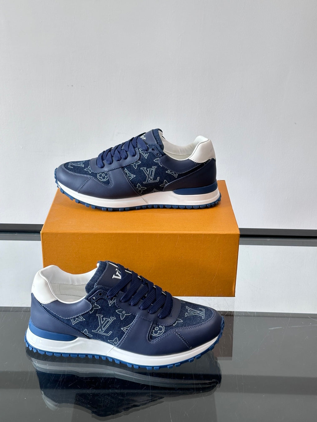 Runaway Monogram Sneakers 2026
