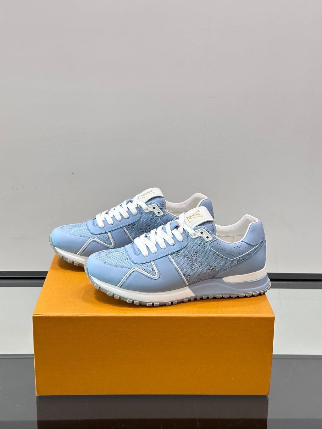 Nappa Calfskin Logo Casual Sneakers