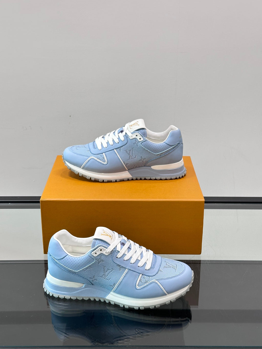 Nappa Calfskin Logo Casual Sneakers