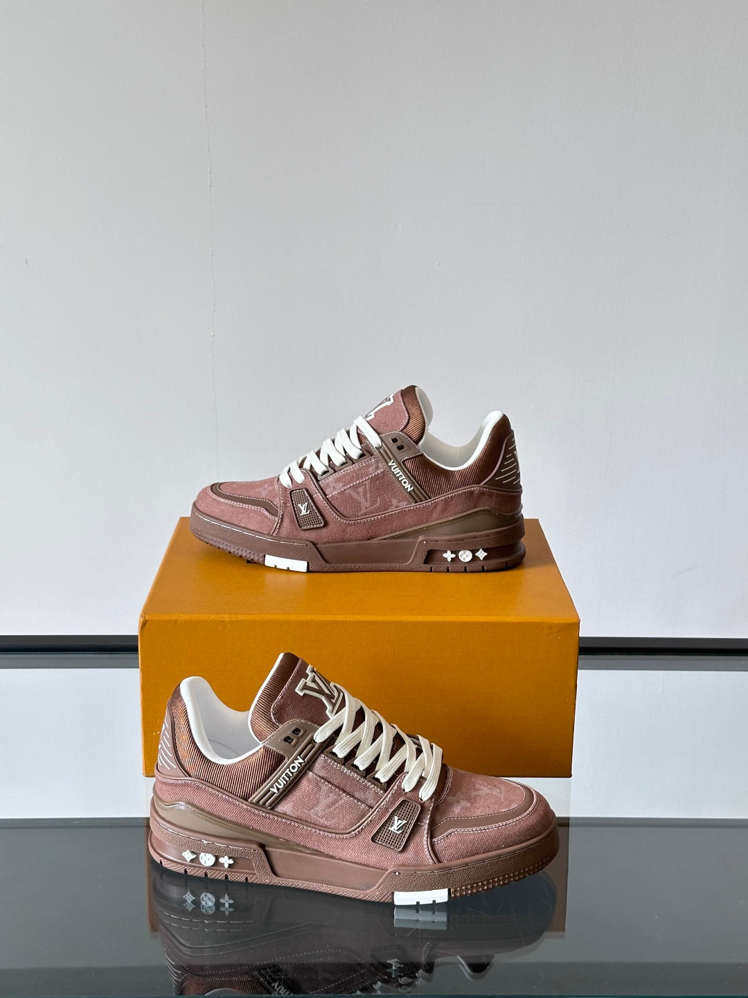 Upgraded Breathable Mesh TPU Sneakers