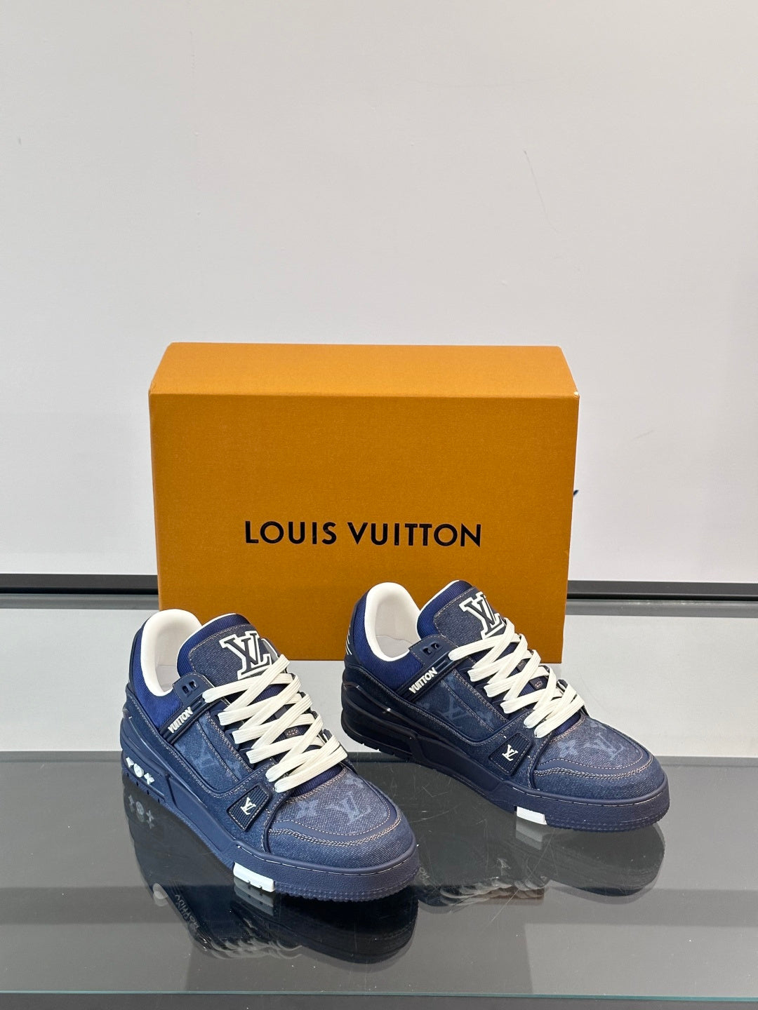 Upgraded Breathable Mesh TPU Sneakers