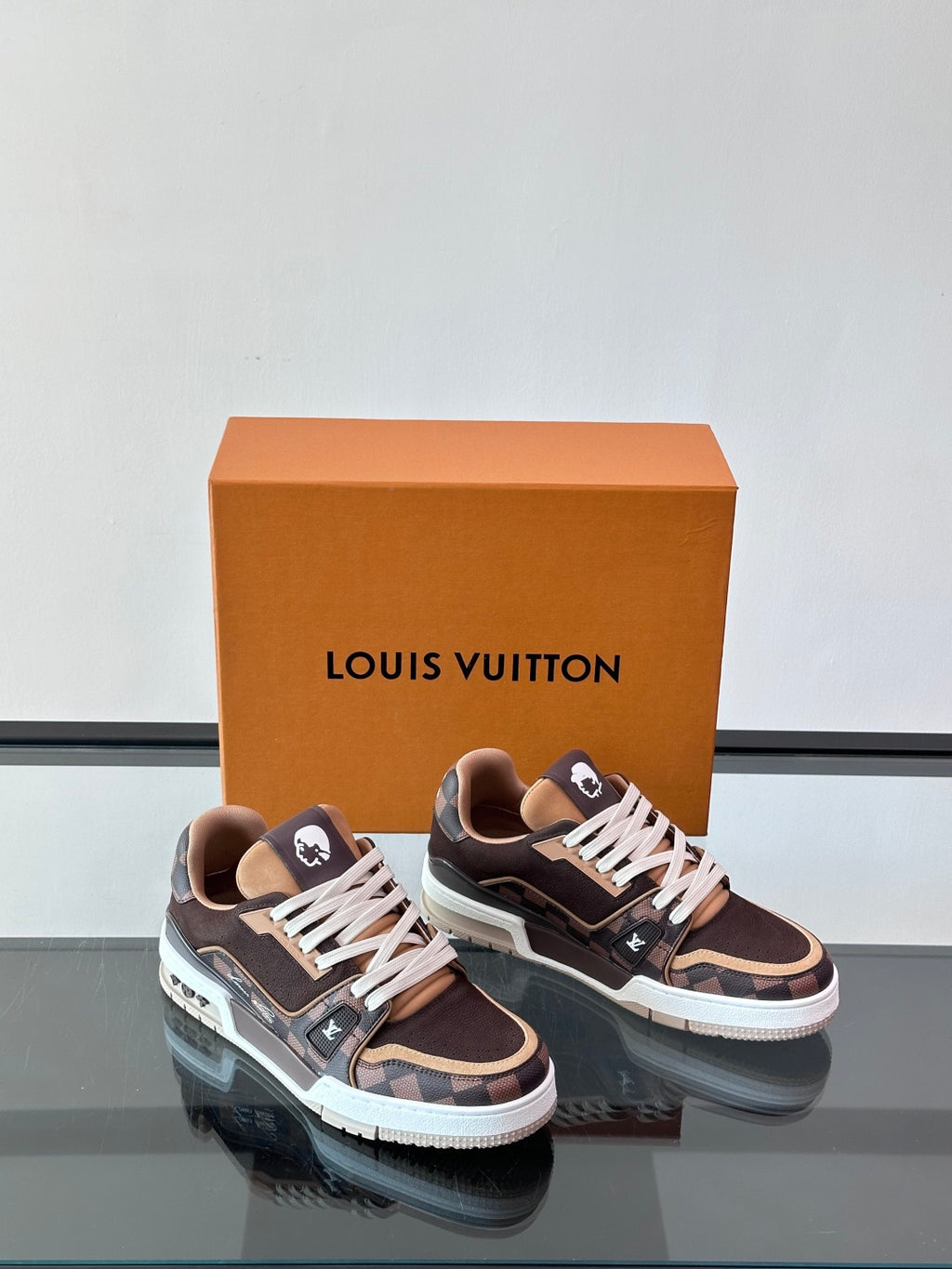 Signature Calfskin Trainer Sneakers