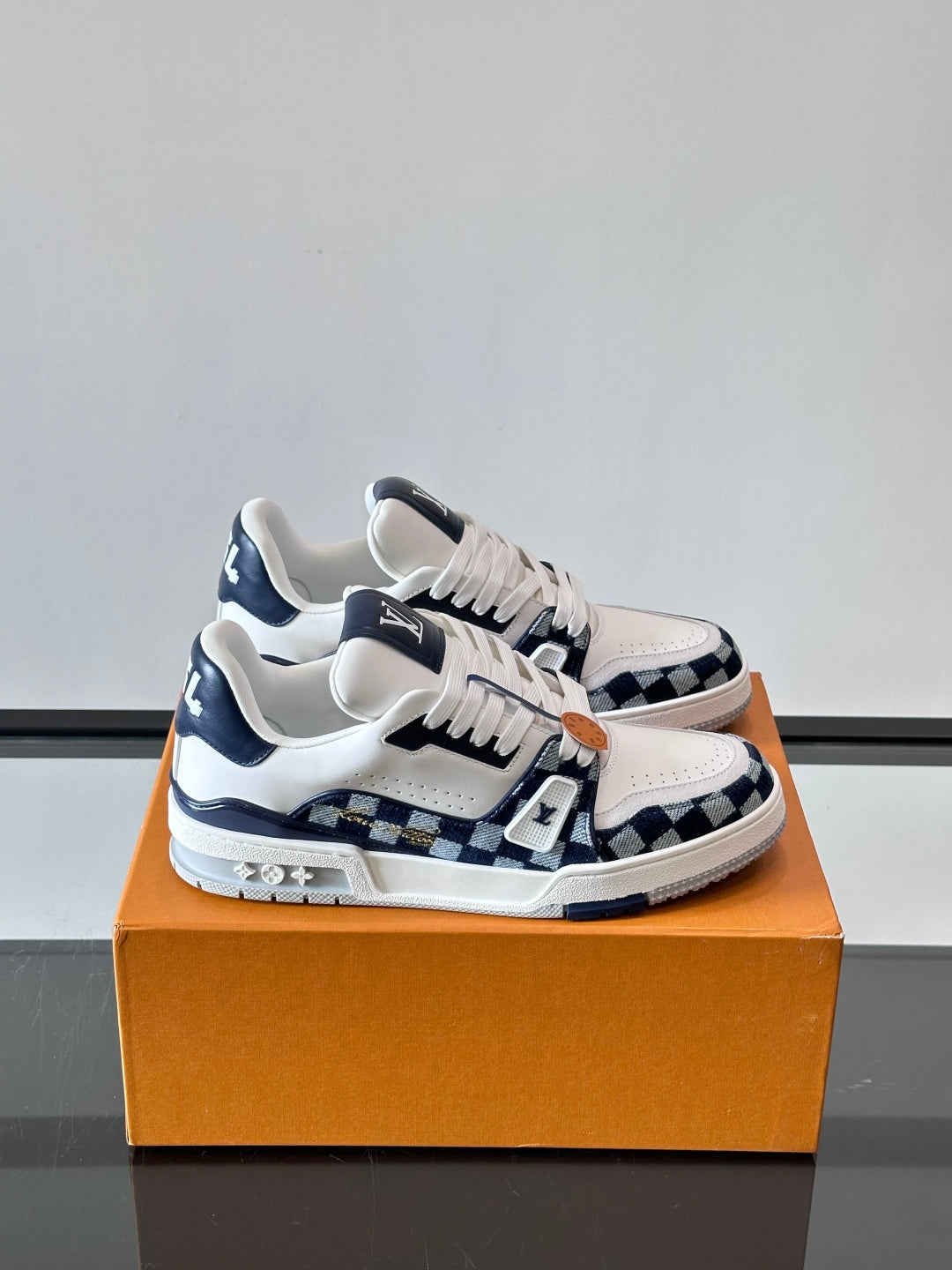 Signature Calfskin Trainer Sneakers