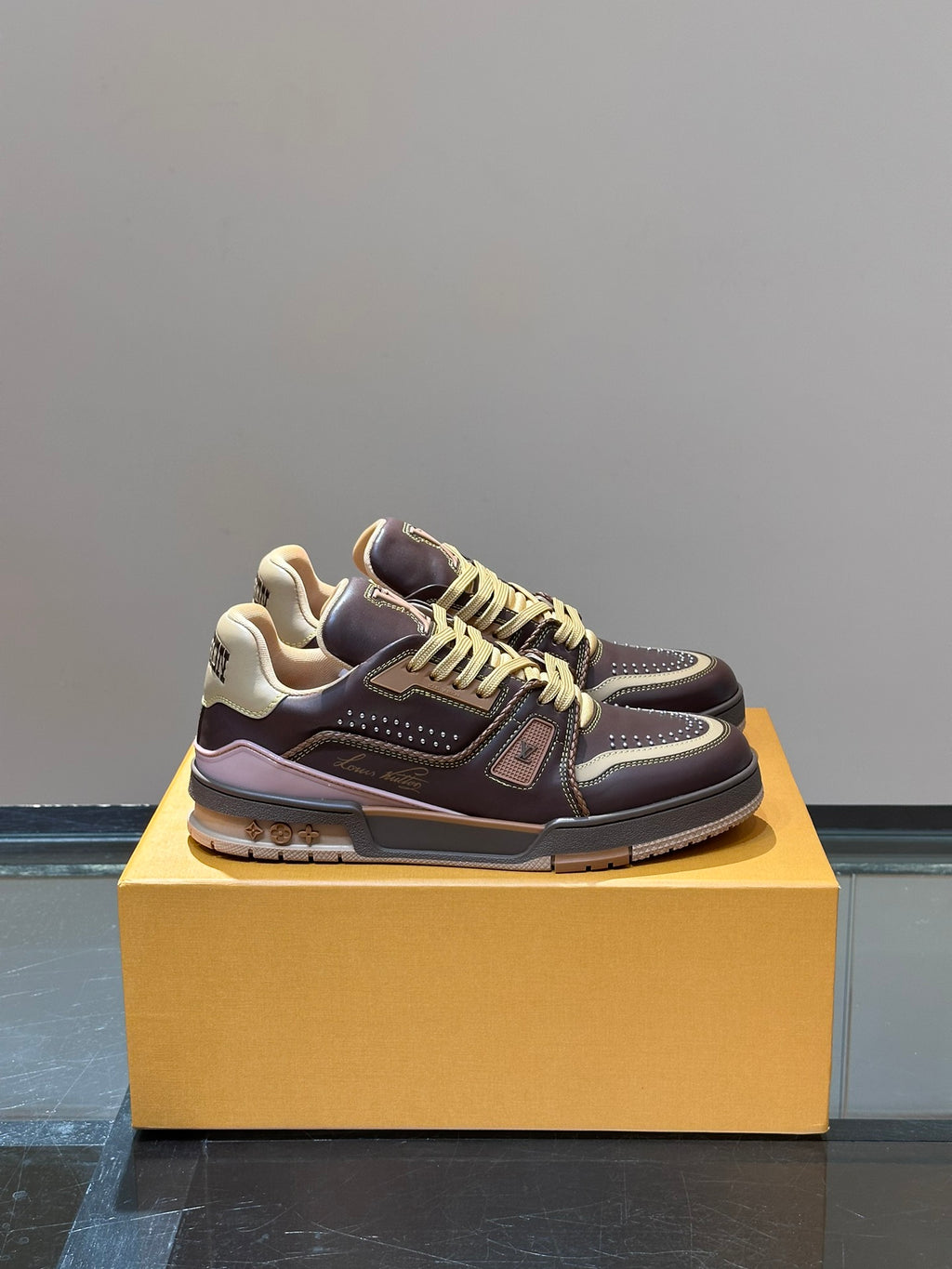 Signature Calfskin Trainer Sneakers