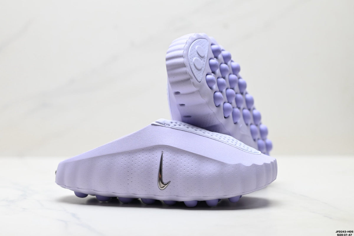Comfortable and soft closed-toe slippers
