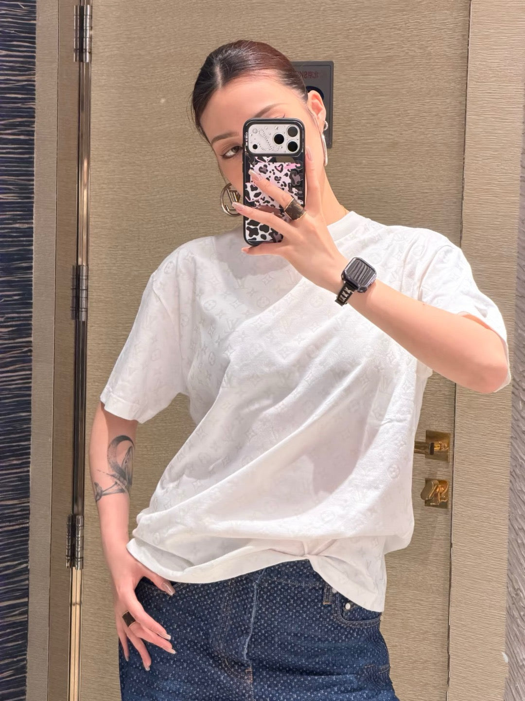 26SS Glow Monogram T-Shirt