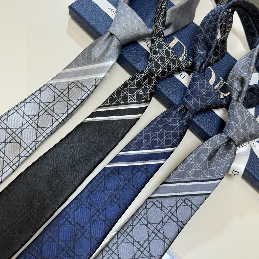 Dior Style Men's Oblique Geometric Silk Tie - Detail Image 10