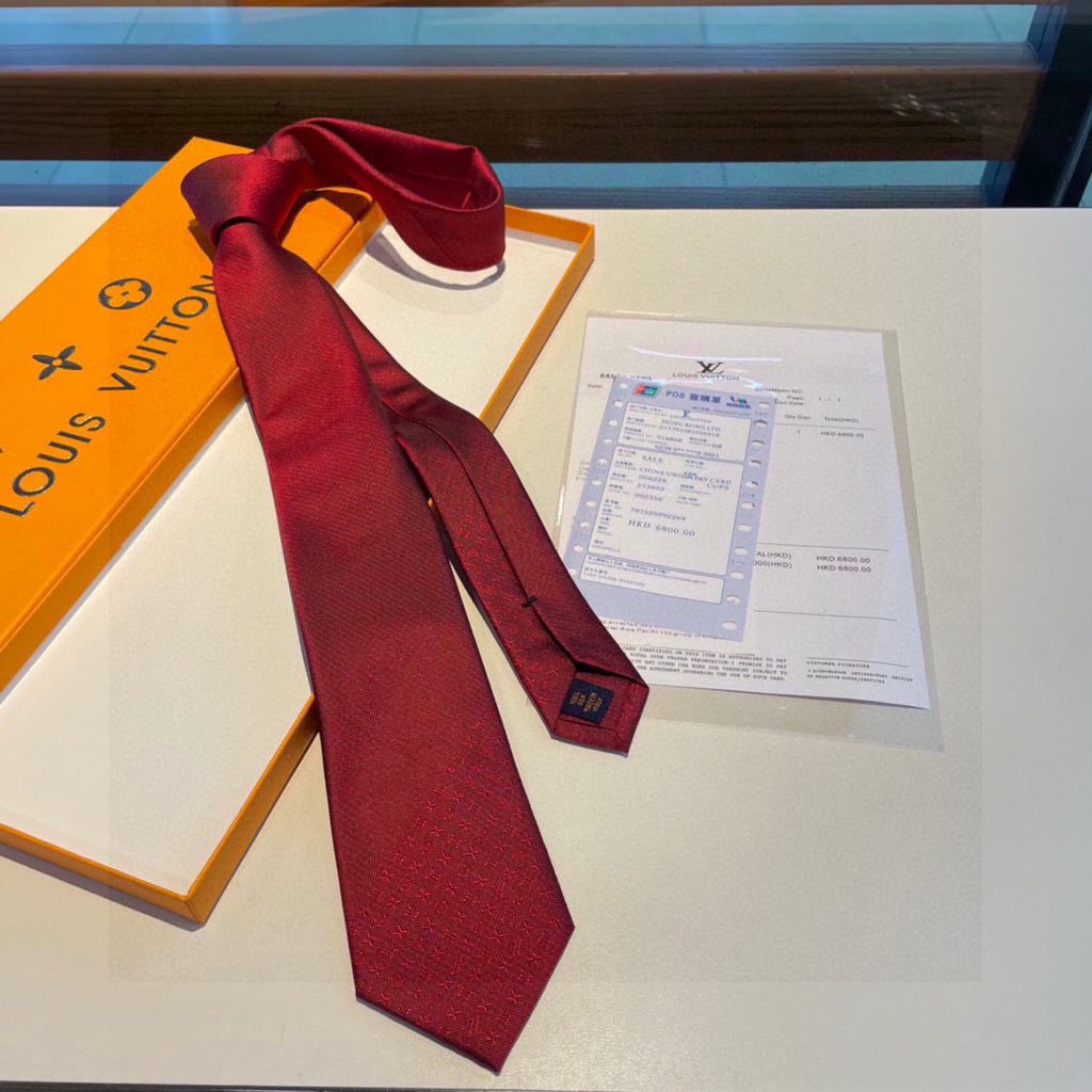 Louis Vuitton Style Men's Textured Solid Silk Tie - Detail Image 9