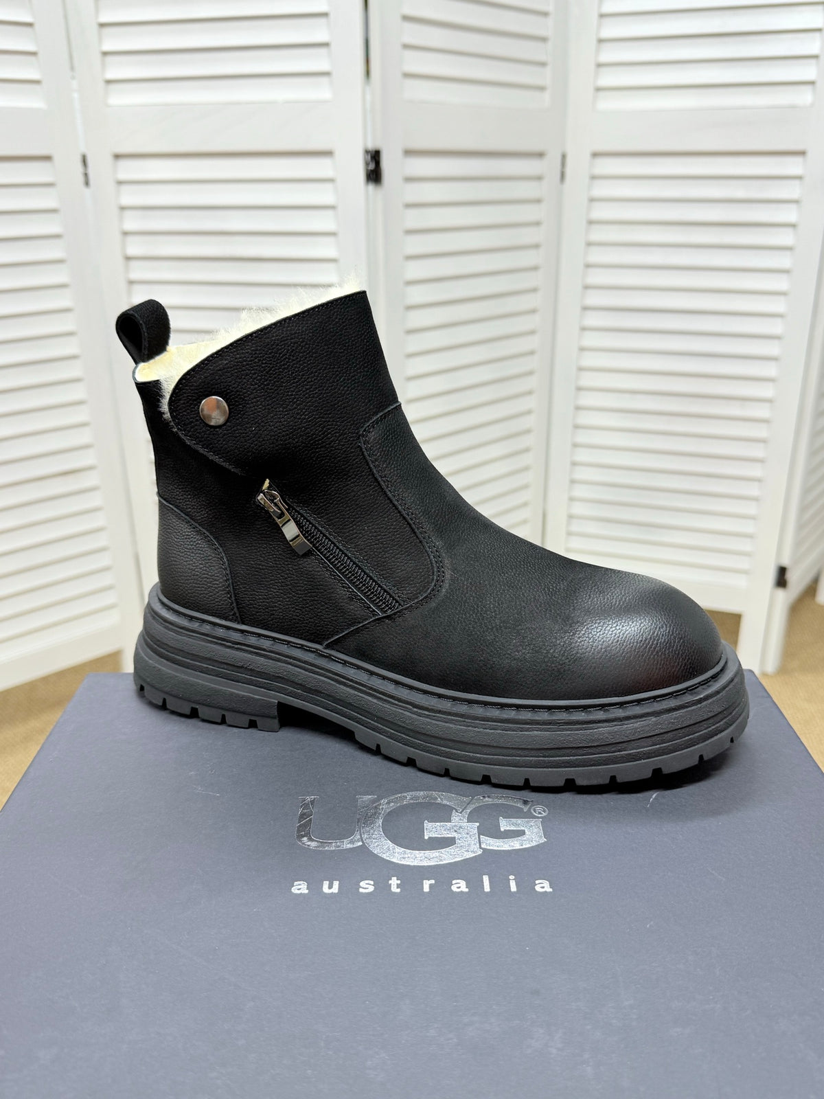 UGG Black Exposed-Shearling Ankle Boots - product view 4