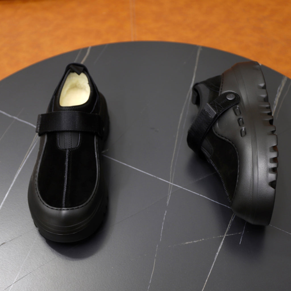 UGG Black Strap Platform Casual Shoes - product view 7