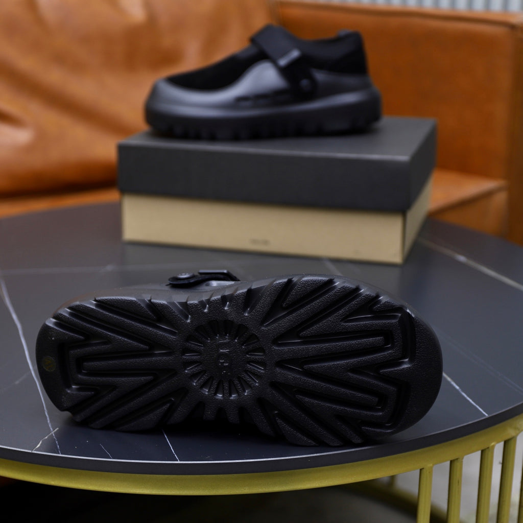 UGG Black Strap Platform Casual Shoes - product view 9