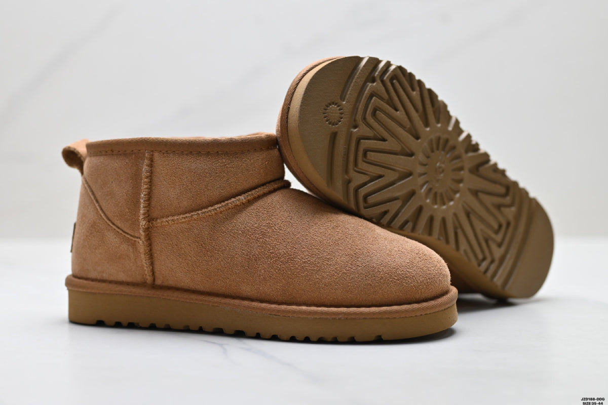 UGG Classic Ultra Mini Platform Ankle Boots - product image 6