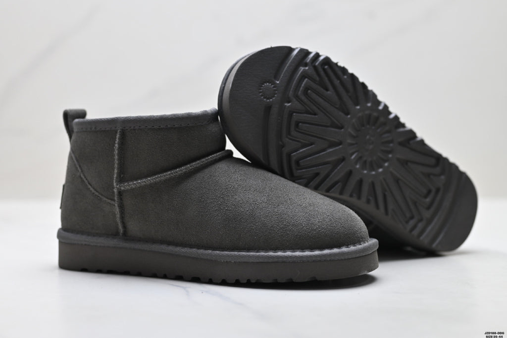 UGG Classic Ultra Mini Platform Ankle Boots - product image 6