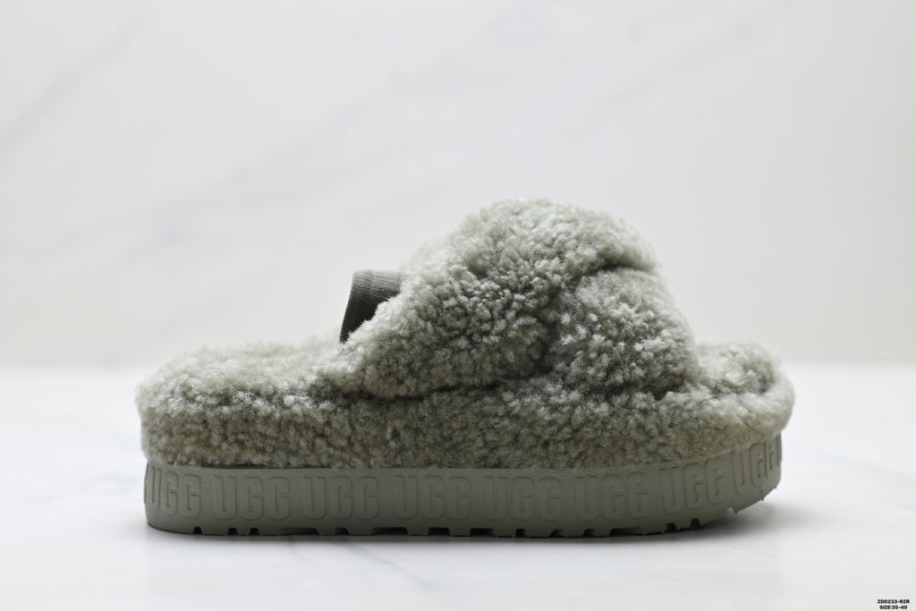 UGG Slipper Evolution Fluffy Platform Slides - product image 2