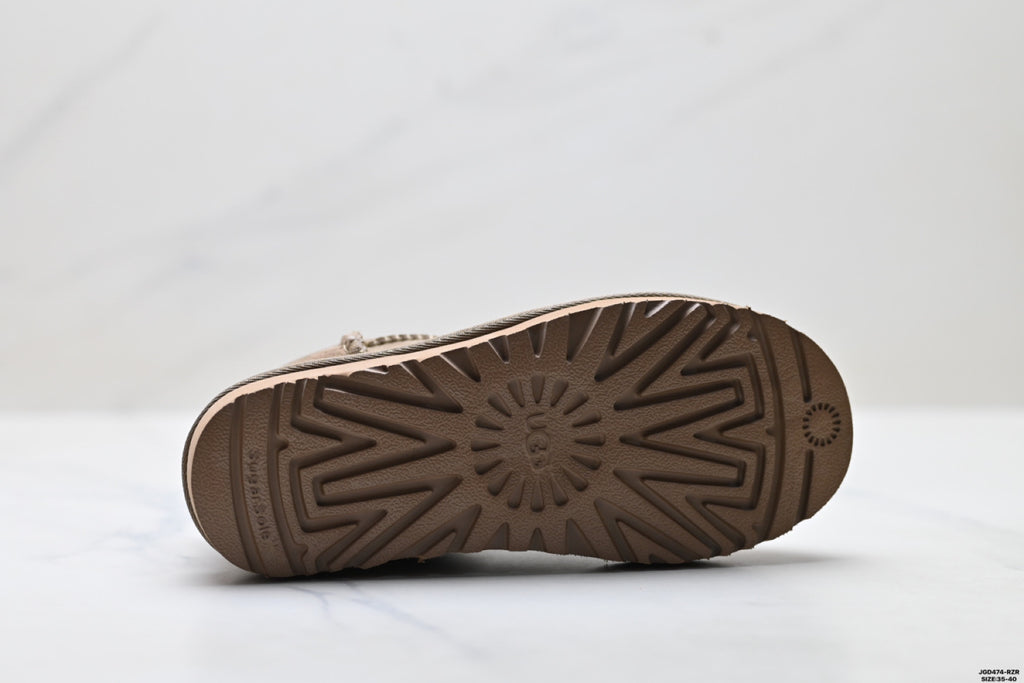 UGG Classic Ultra Mini Platform Ankle Boots - product image 9