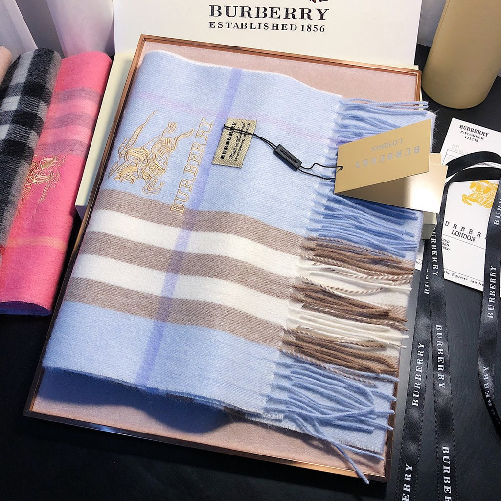 Burberry Style Classic Plaid Fringe Scarf product detail 9