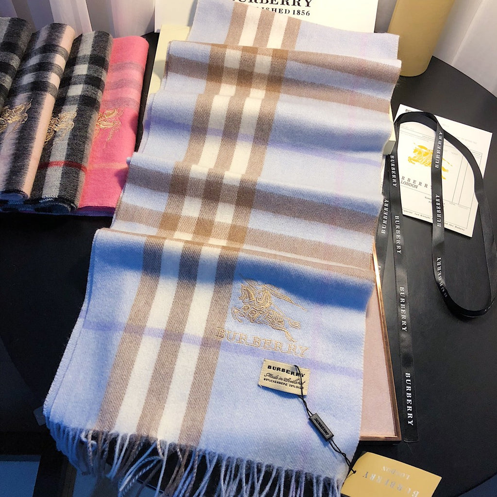 Burberry Style Classic Plaid Fringe Scarf product detail 10